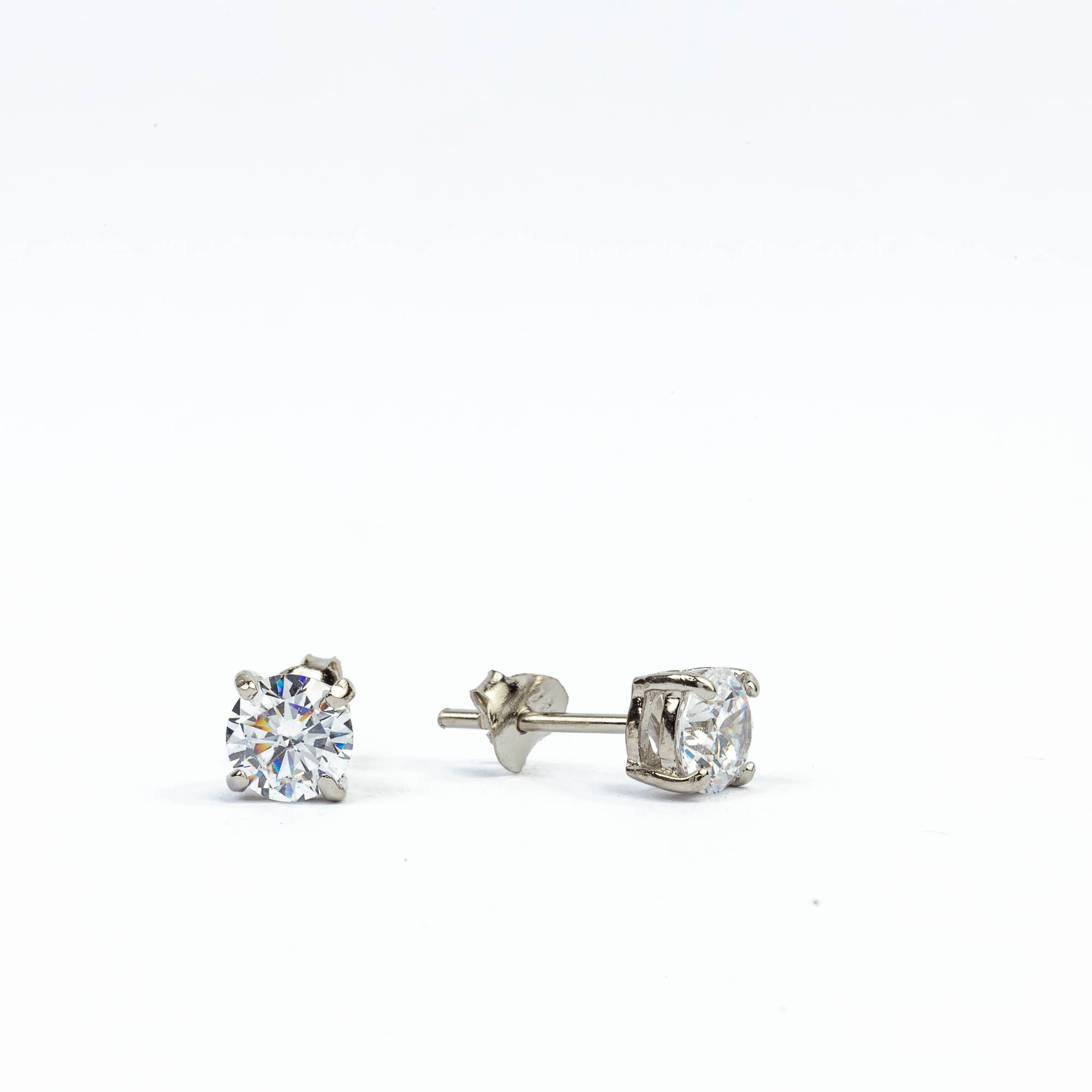 Silver 925 solitaire studs Silver 925 solitaire studs
